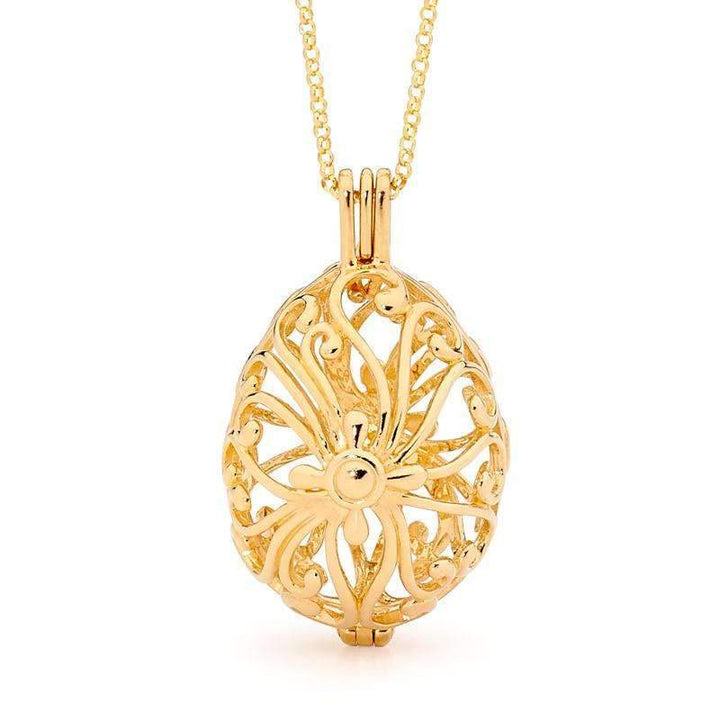 Tranquillity Gold Necklace and Bracelet Bundle